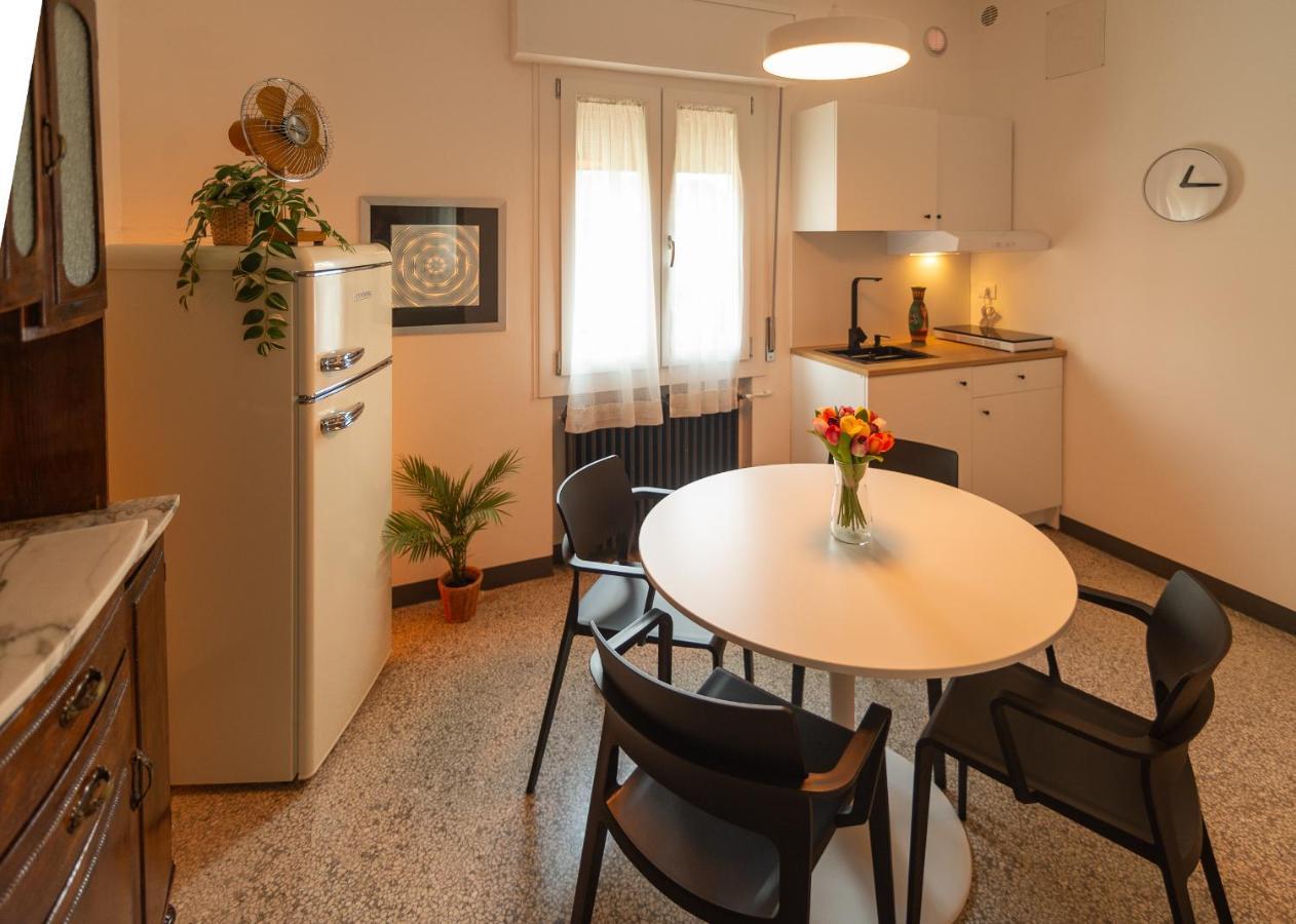 Ca Glera - Vintage Design Apartment Revine Lago Luaran gambar