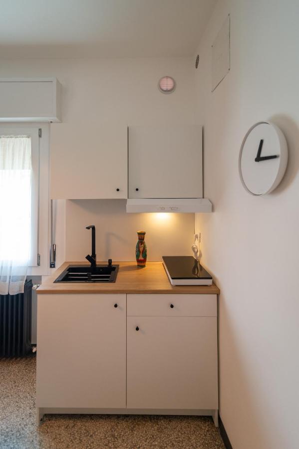Ca Glera - Vintage Design Apartment Revine Lago Luaran gambar