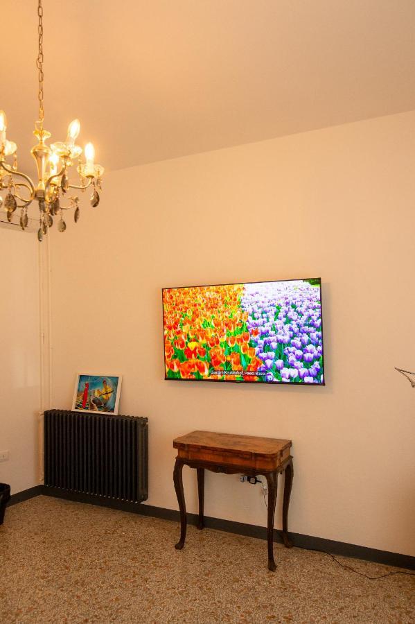Ca Glera - Vintage Design Apartment Revine Lago Luaran gambar